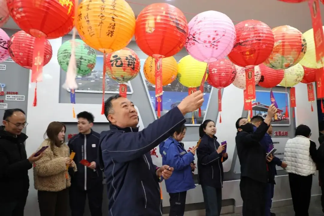 पुनर्मिलनले वसन्त न्यानोपन मनाउँछ